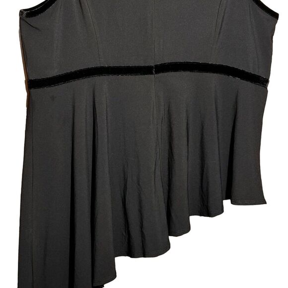 NWT TORRID Women’s Black Crepe Velvet Trim Asymmetrical Peplum Top Size 2X - Picture 9 of 12